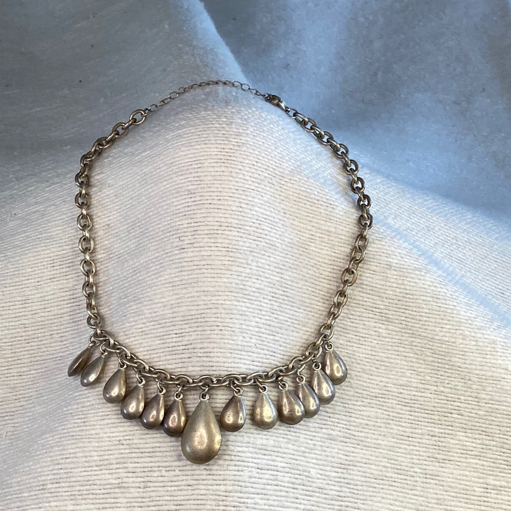 18" Silver Teardrop Chain Necklace